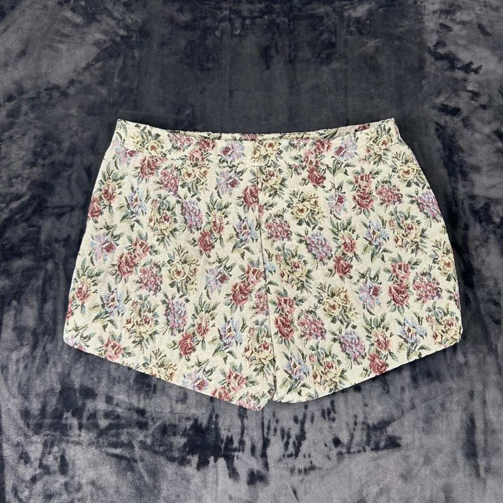 Altar'd State Tapestry Shorts Womens XXL Cream Floral High Rise Woven Retro